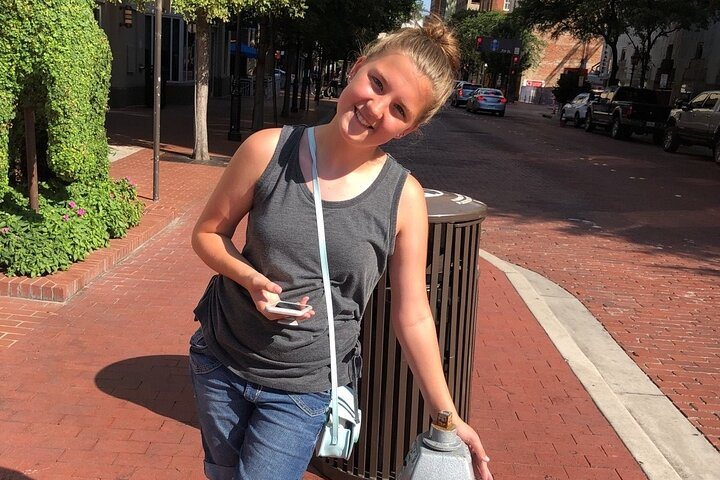 Fun City Scavenger Hunt in Sacramento by Wacky Walks - Photo 1 of 11